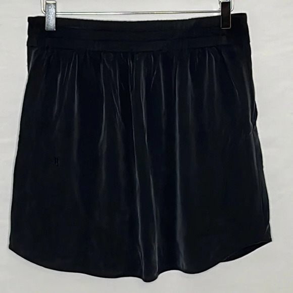 Kit and Ace Easy Breezy Washable Silk Stretch Skirt in Black - Size 6 - Picture 5 of 8